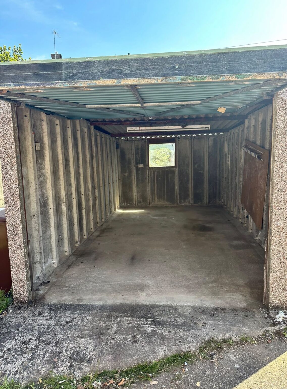 Same garage completely empty and swept after MMC clearance